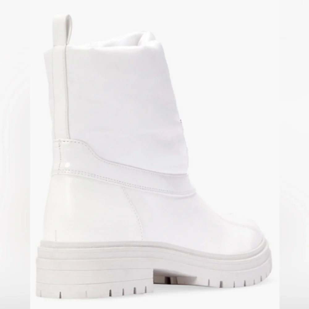 Kelly Water-Resistant Puffer
Combat Boot - Picture 4 of 7
